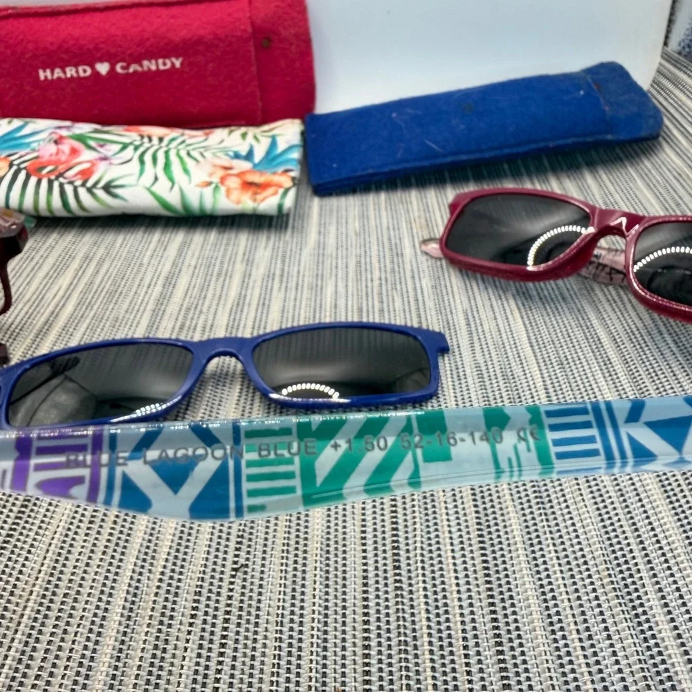 Hard Candy Reading Glasses Set 3 Pairs +1.50 Magnetic Sun Clips Cases Blue Pink